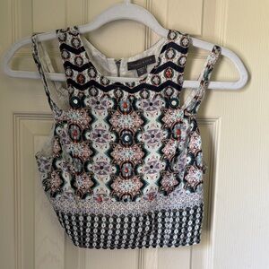 Kendall & Kylie Multicolor Patterned Crop Top